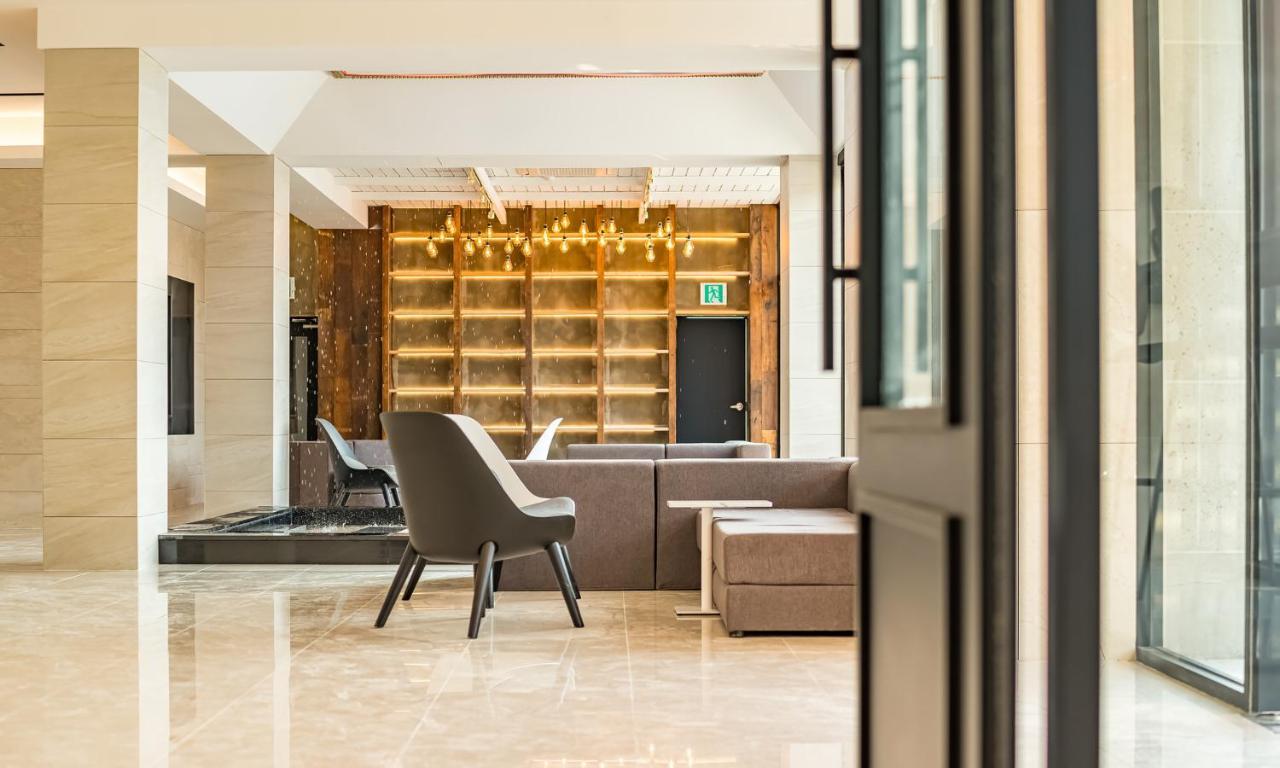 Stubborn Hotel Geoje Eksteriør billede