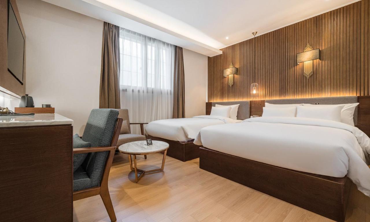 Stubborn Hotel Geoje Eksteriør billede