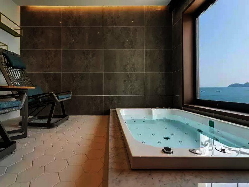 Stubborn Hotel Geoje Eksteriør billede